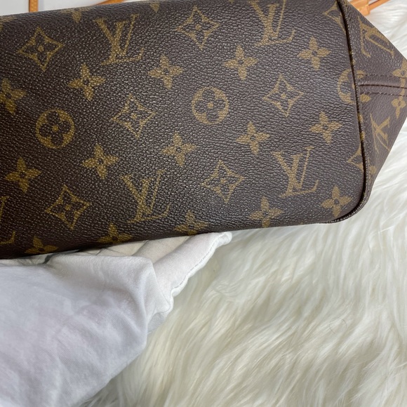 SOLD IN MY IG ACCT❣️Louis Vuitton Neverfull MM - Picture 15 of 16